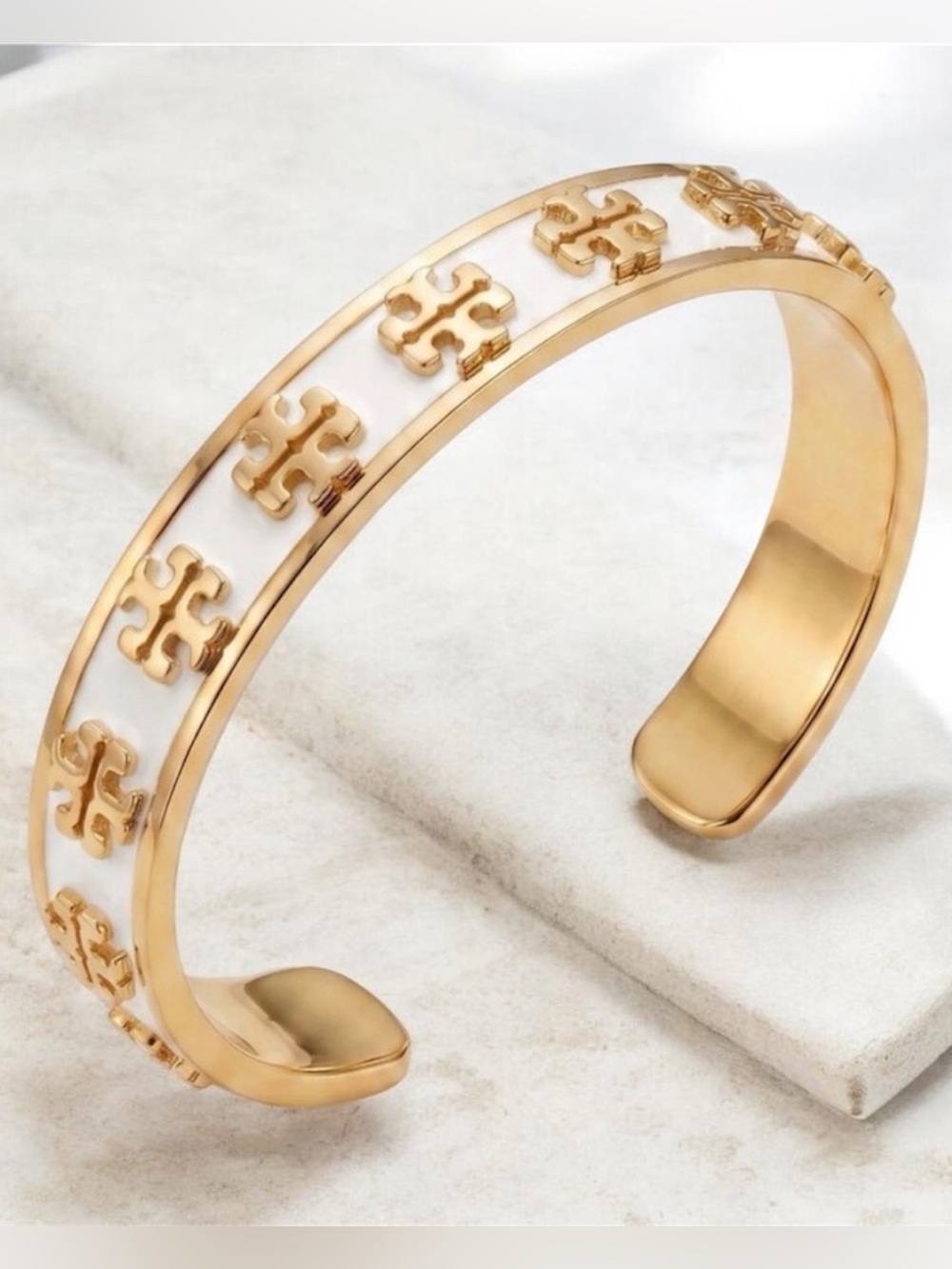 Tory Burch Enamel Raised Logo Stacked T Cuff Bangle Bracelet White/Gold Size 6.5
